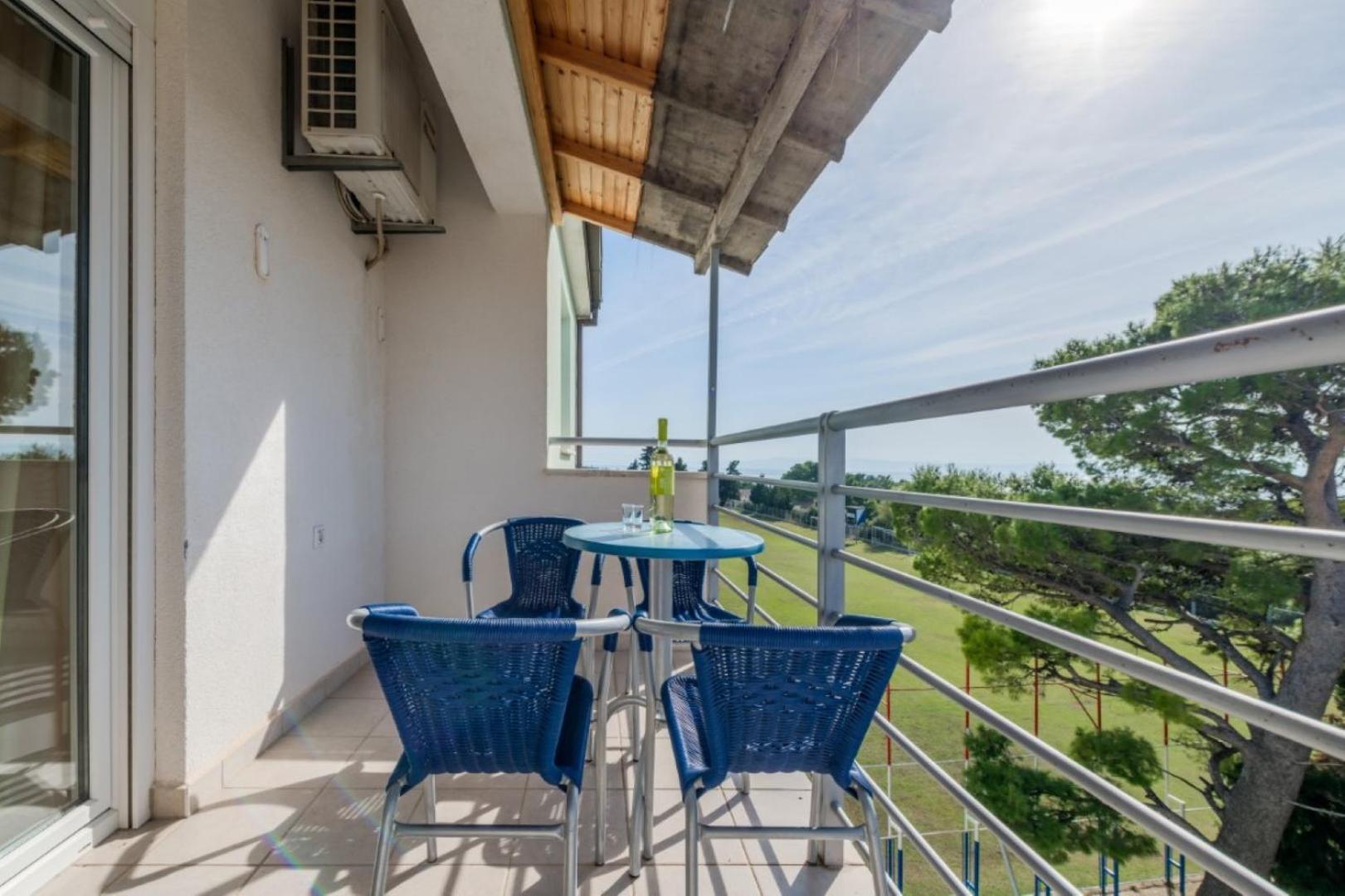 Ruza&Nikolina "1" Apartmani - Baska Voda Exterior photo